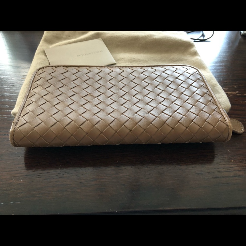 Bottega Veneta Cosmos Continental Zip Wallet - Picture 3 of 6
